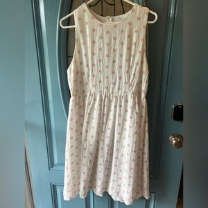 White Sleeveless Dress with Pink Polka Dots (Boutique Dress no tags) Medium